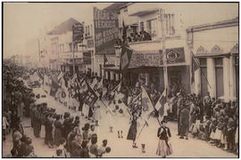 Desfile das bandeiras históricas