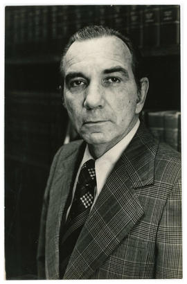 Ary Oliveira (1926-2013)
