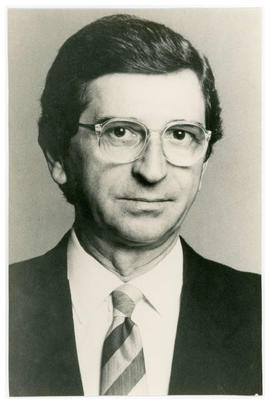 Carlos Alberto Silveira Lenzi (1935-2014)