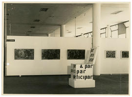 Exposição, pré-Bienal em São Paulo